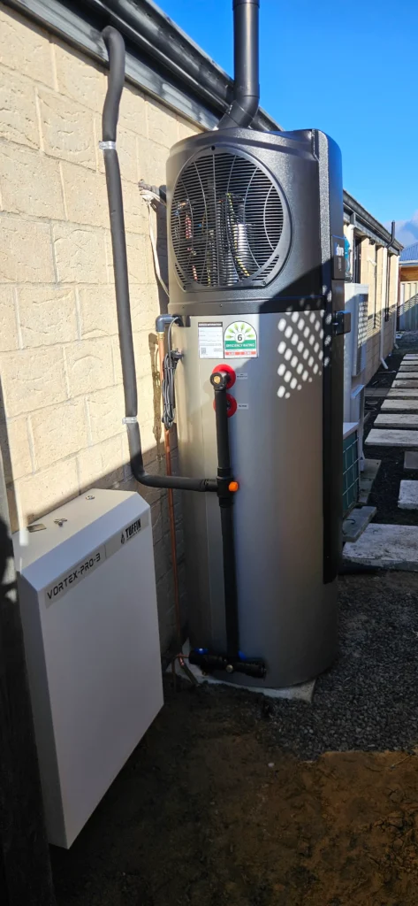 Bussleton Vortex Pro 3 and Heat Pump Installation 01